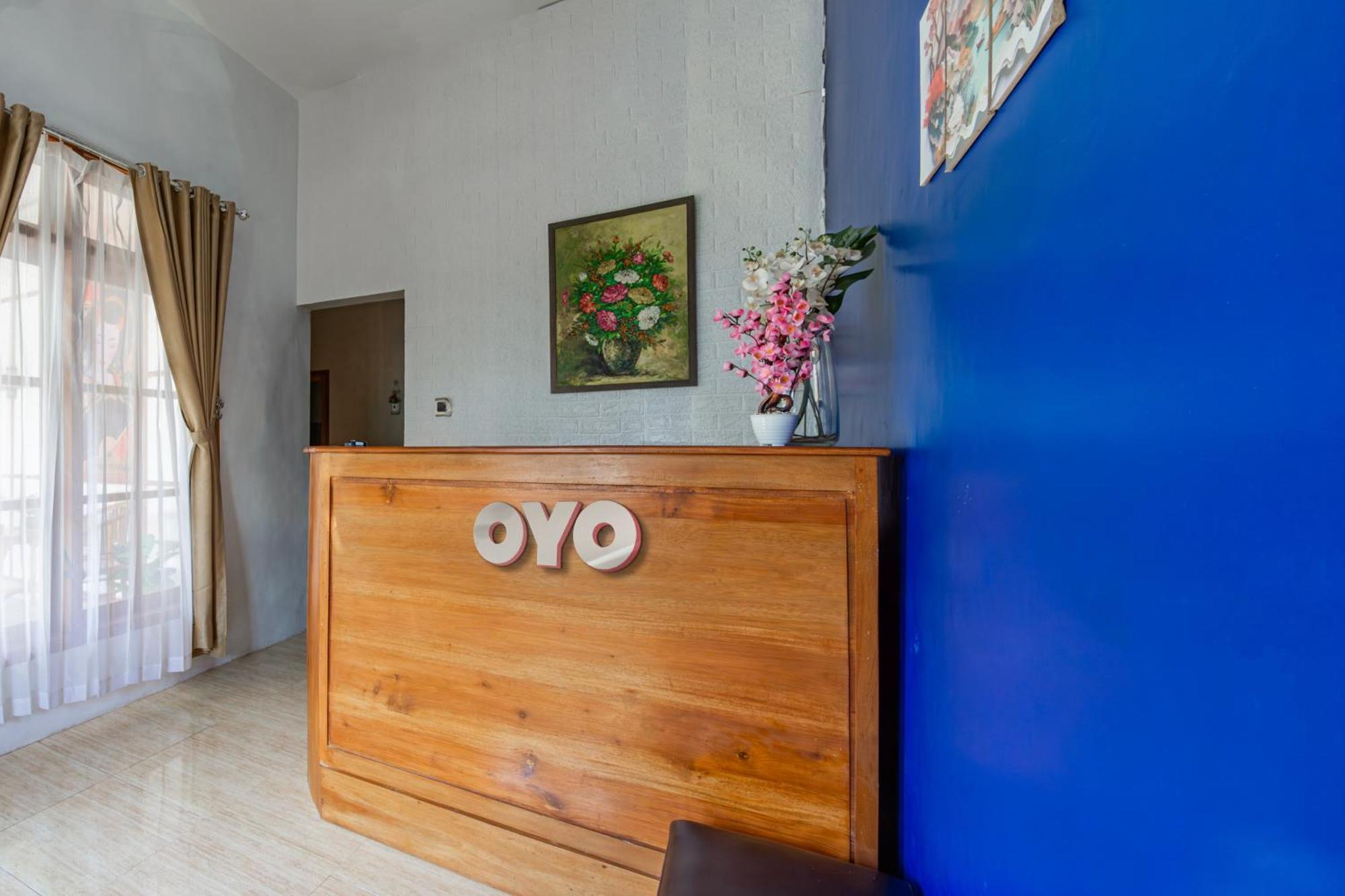 Oyo 93837 Ipeda Family 2*