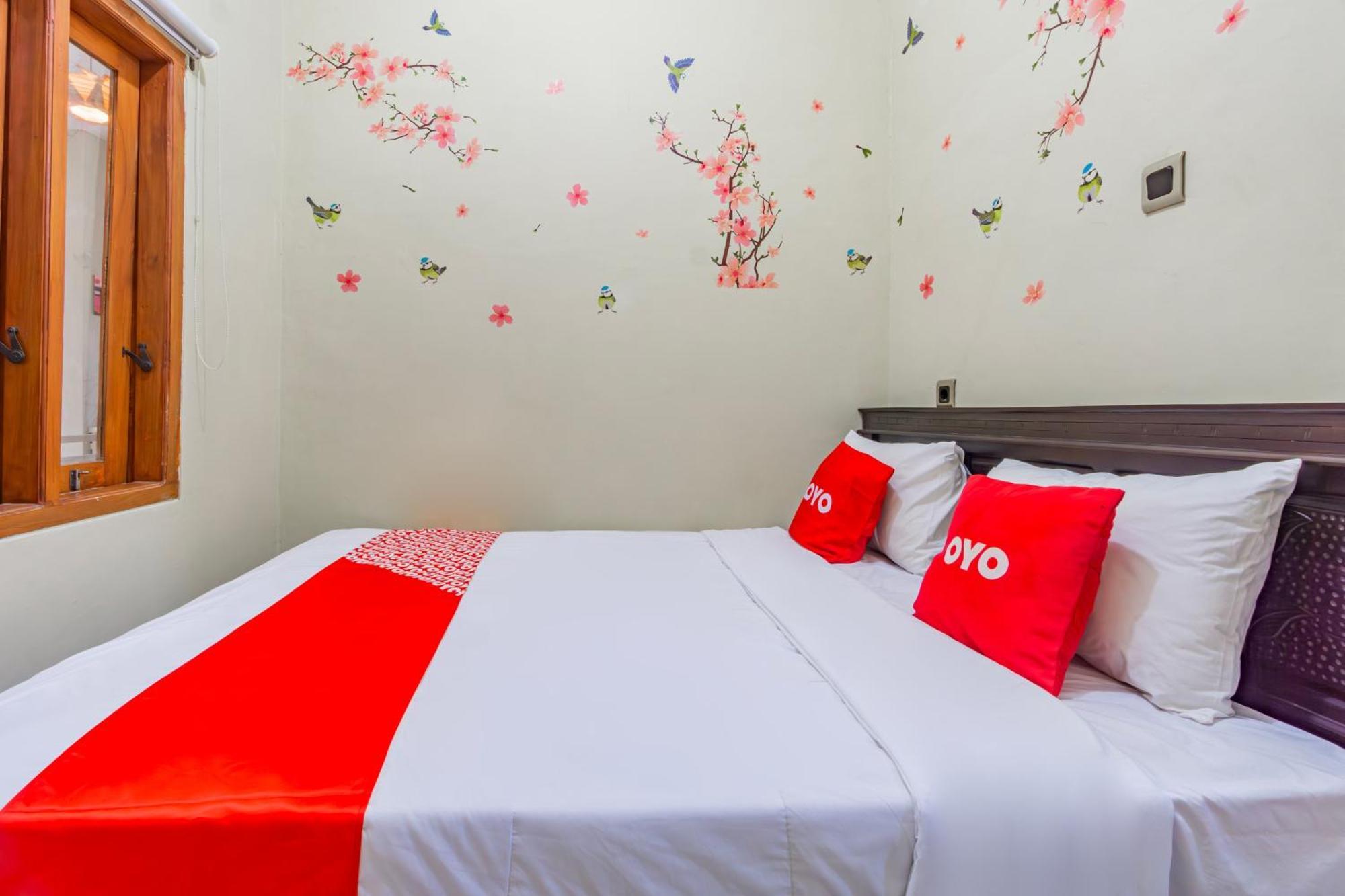 Hotel Oyo 93837 Ipeda Family